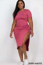 Load image into Gallery viewer, Midi plus size dress
